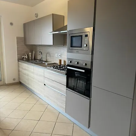 Casa Moderna Con Vista Etna E Mare Vicinissima דירה