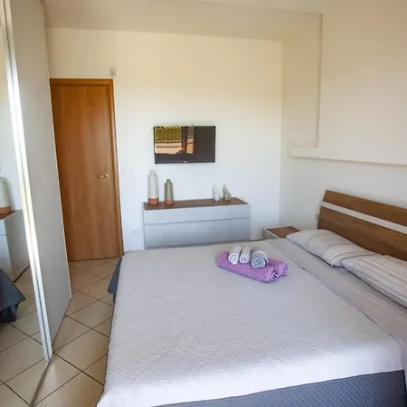 Apartment Casa Moderna Con Vista Etna E Mare Vicinissima Mascali